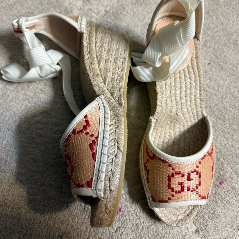 Gucci sandals